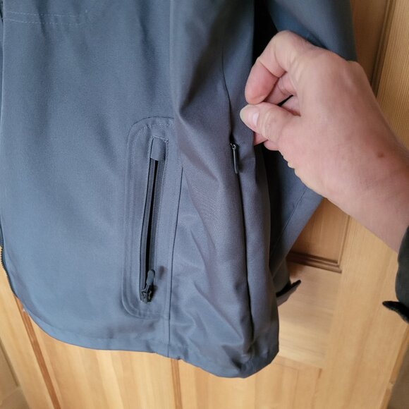 Rivers West Men's CCW waterproof jacket, size XL in grey (with blue undertone) - Picture 3 of 7